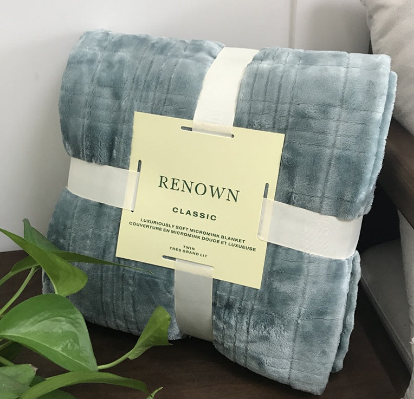 Lightweight Flannel Throw Blanket for Summer or Office